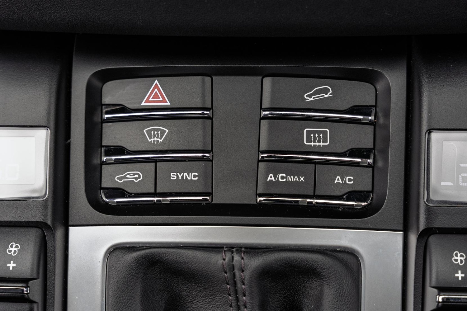 Used Porsche Macan 2015 for sale - 78099760: Photo 52