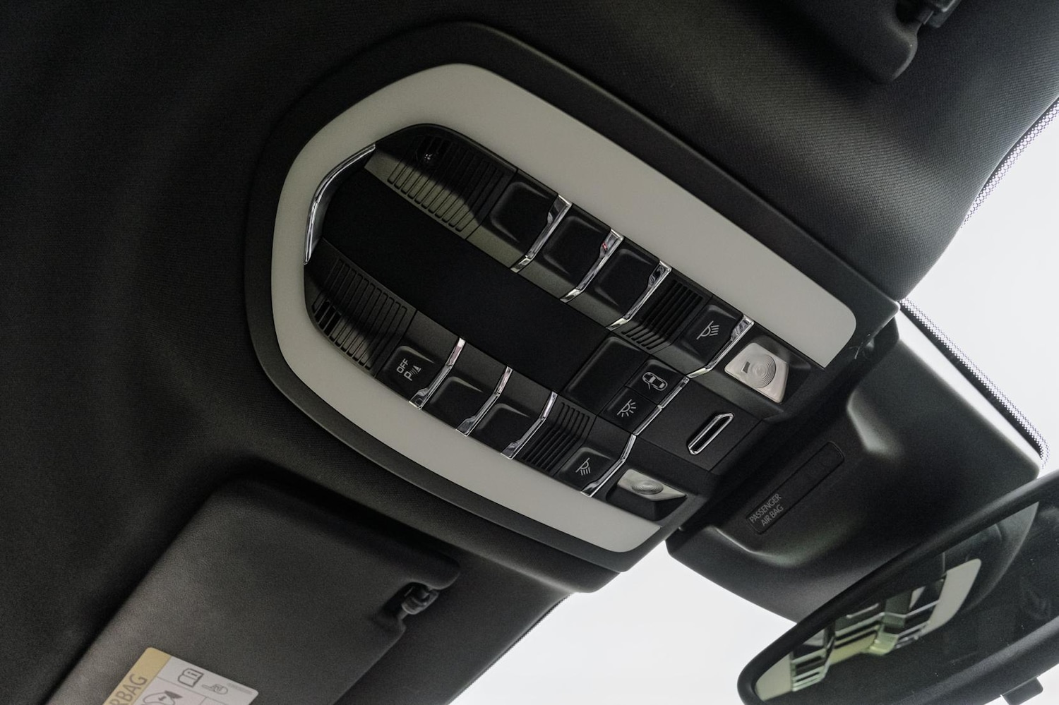 Used Porsche Macan 2015 for sale - 78099760: Photo 54