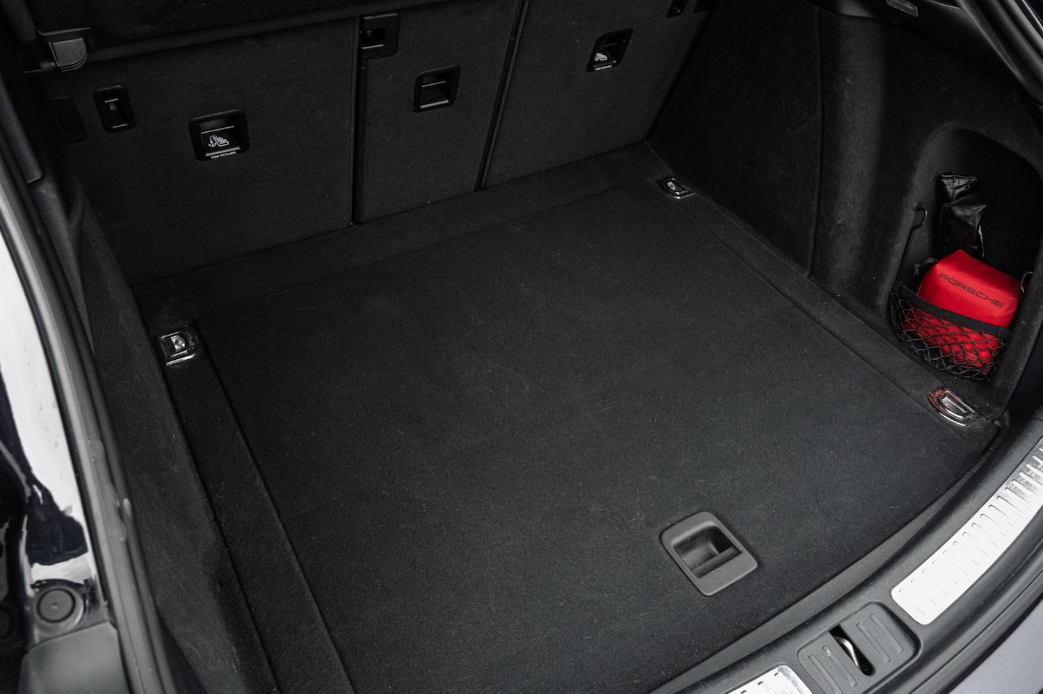 Used Porsche Macan 2015 for sale - 78099760: Photo 56