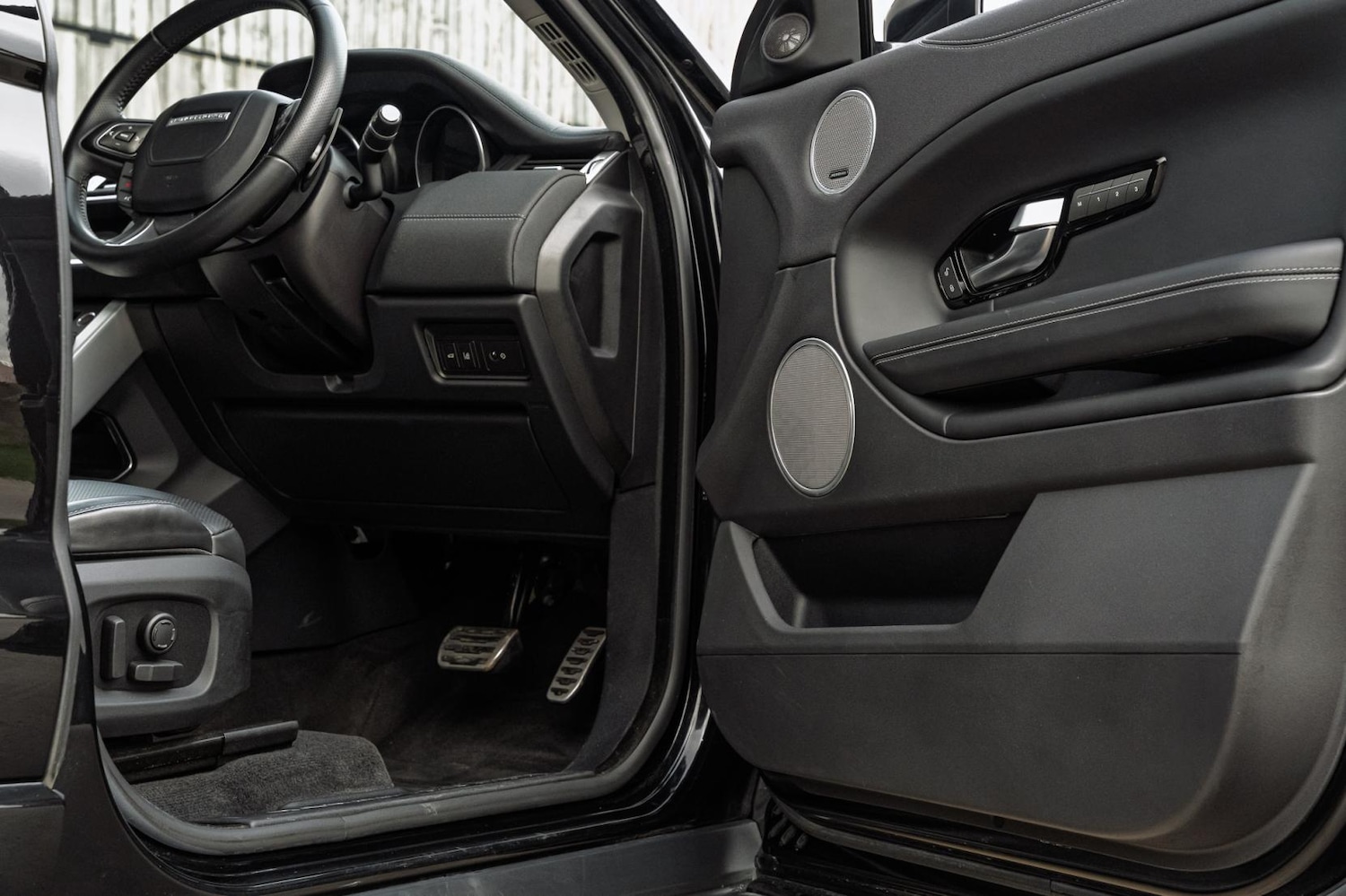 Used Land Rover Range Rover Evoque 2016 for sale - 77640932: Photo 37