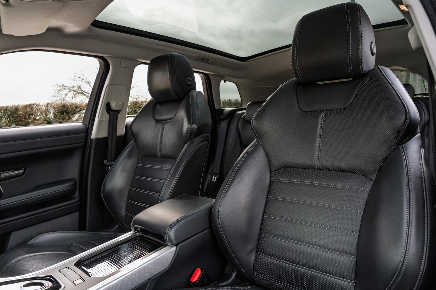 Used Land Rover Range Rover Evoque 2016 for sale - 77640932: Photo 47