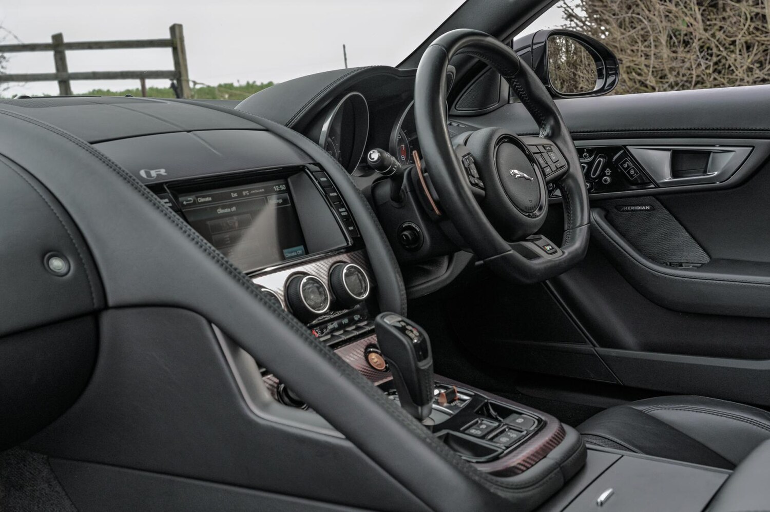 Used Jaguar F-Type 2015 for sale - 77603291: Photo 64