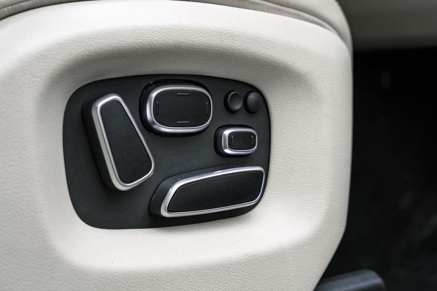 Used Land Rover Range Rover 2014 for sale - 77339634: Photo 41