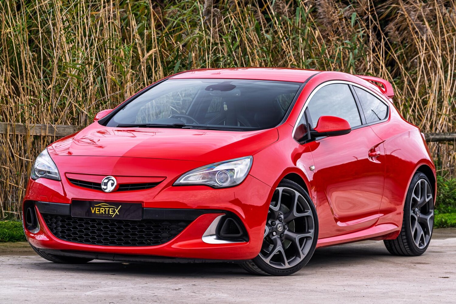 Used Vauxhall Astra GTC 2017 for sale - 76580926: Photo 1