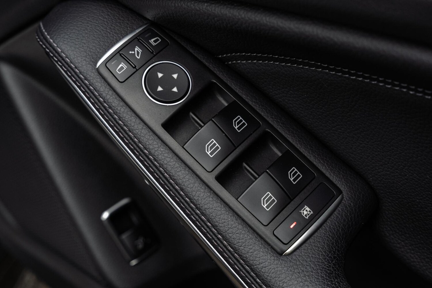 Used Mercedes-Benz GLA 2017 for sale - 77789281: Photo 65