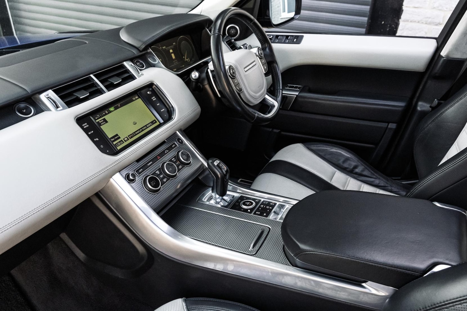 Used Land Rover Range Rover Sport 2015 for sale - 77679063: Photo 56