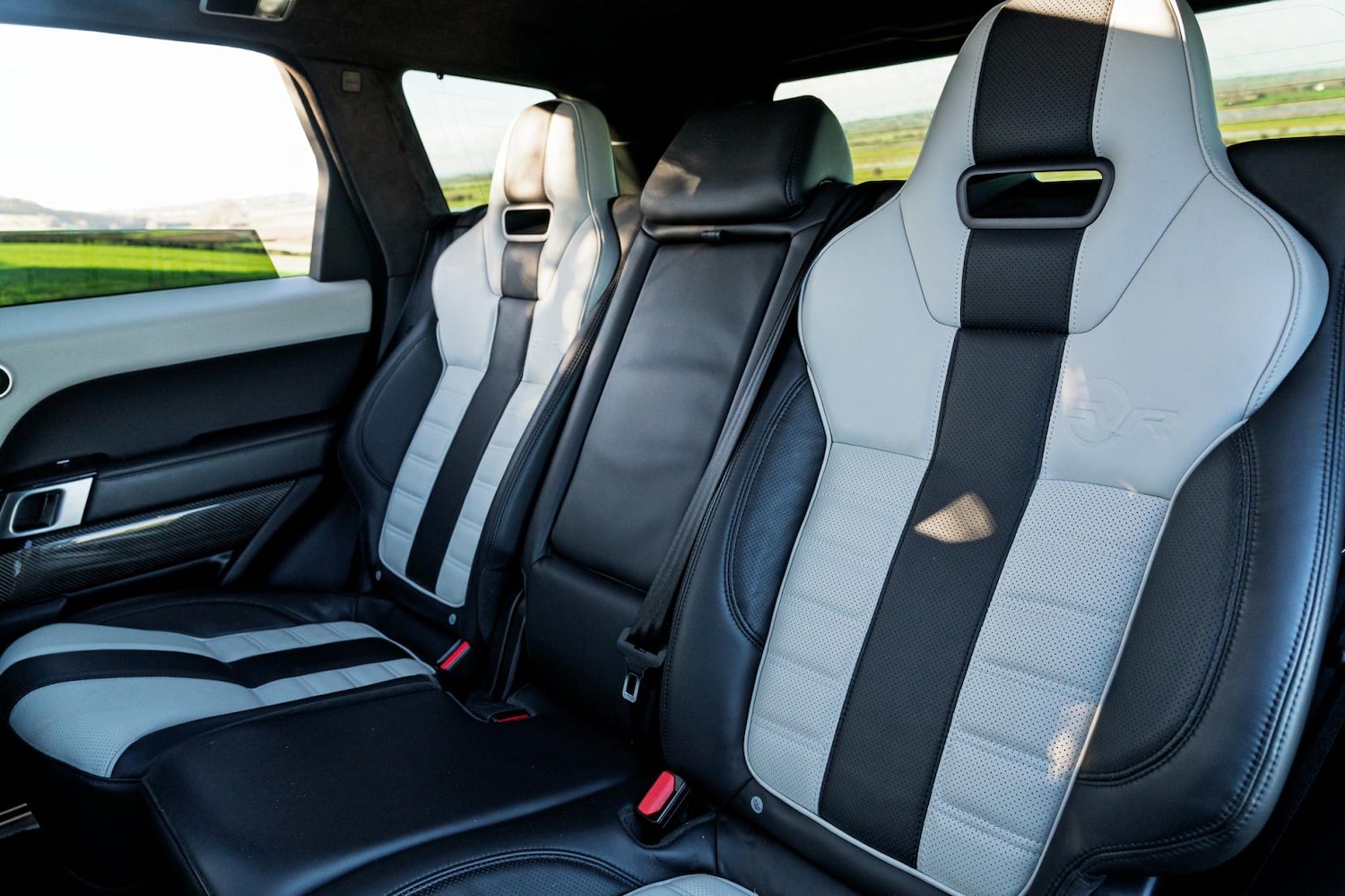 Used Land Rover Range Rover Sport 2017 for sale - 76945844: Photo 44