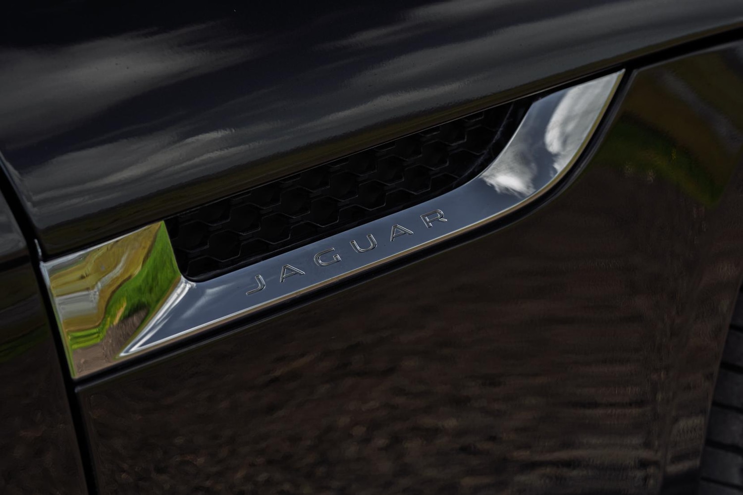 Used Jaguar F-Type 2014 for sale - 77877839: Photo 26