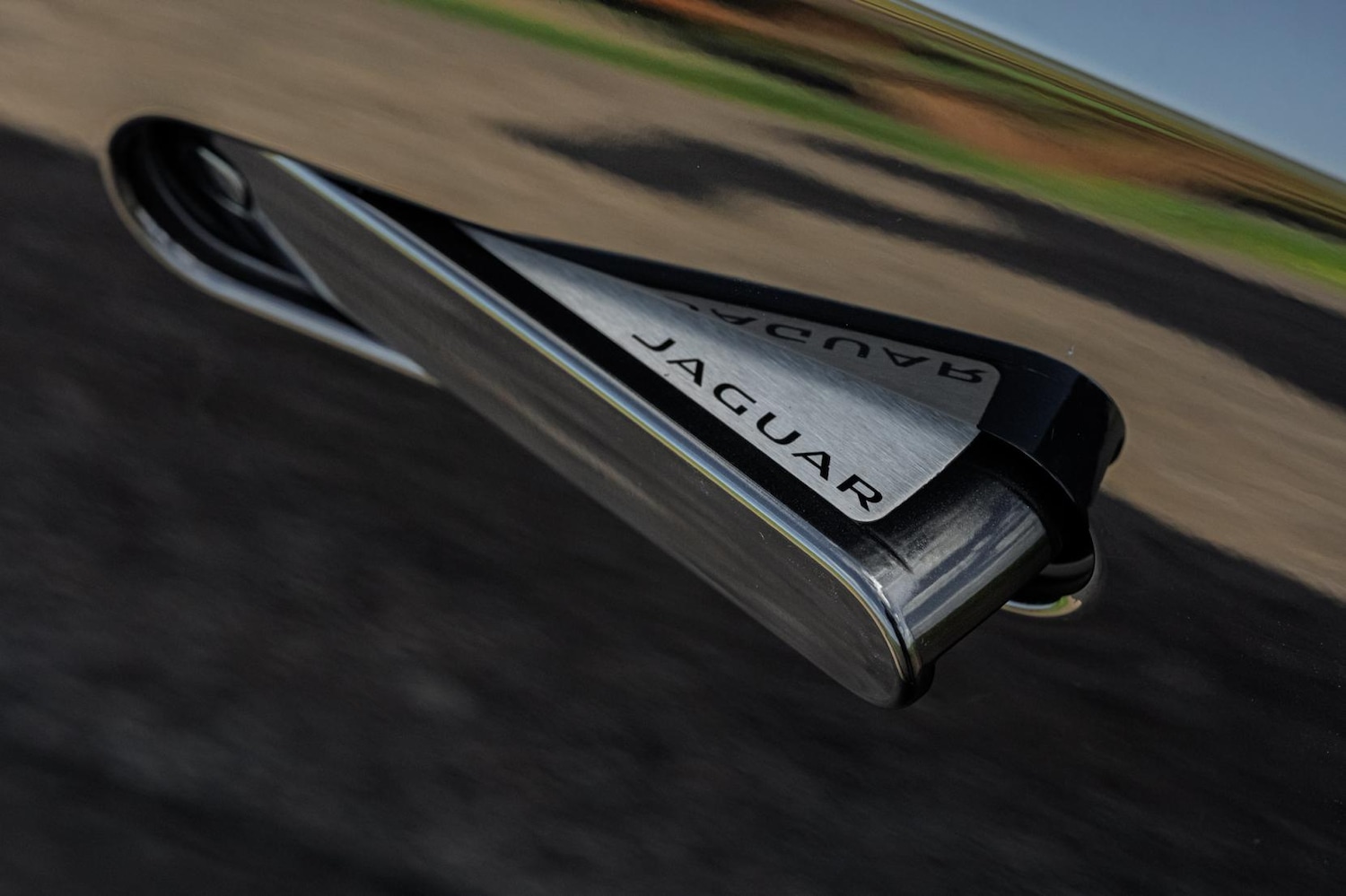 Used Jaguar F-Type 2014 for sale - 77877839: Photo 37