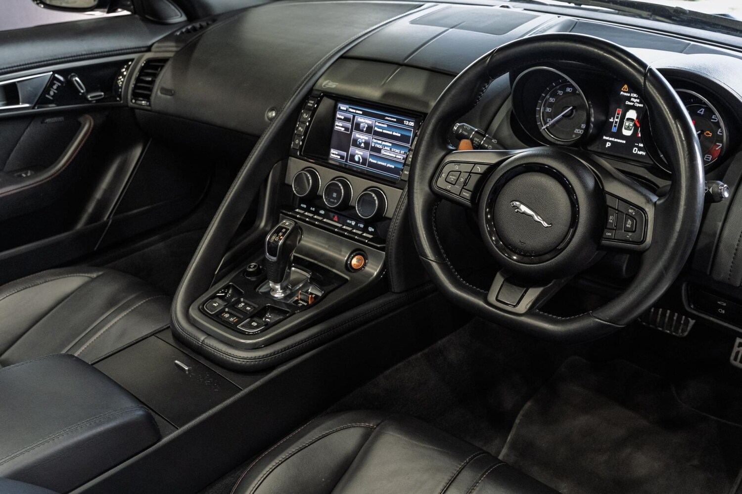 Used Jaguar F-Type 2014 for sale - 77877839: Photo 42