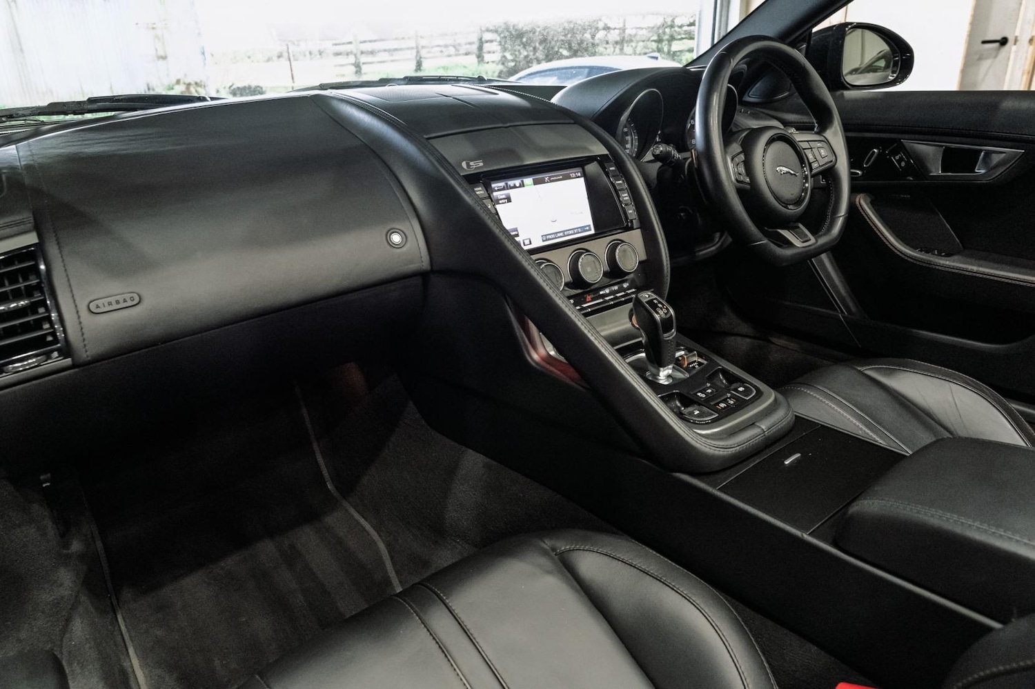 Used Jaguar F-Type 2014 for sale - 77877839: Photo 45