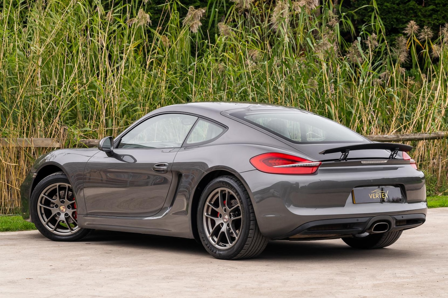 Used Porsche Cayman 2014 for sale - 76266322: Photo 2