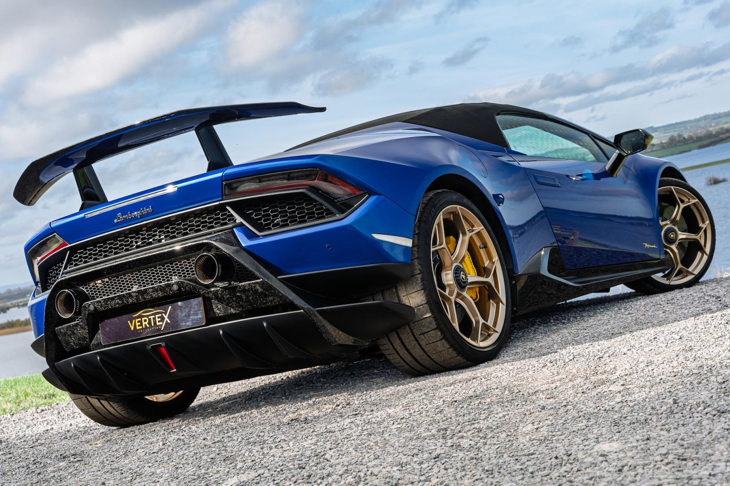 Used Lamborghini Huracan 2018 for sale - 77665266: Photo 32