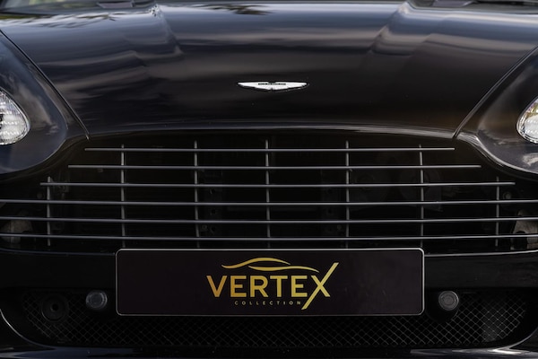 Used Aston Martin Vantage 2010 for sale - 76206175: Photo 23