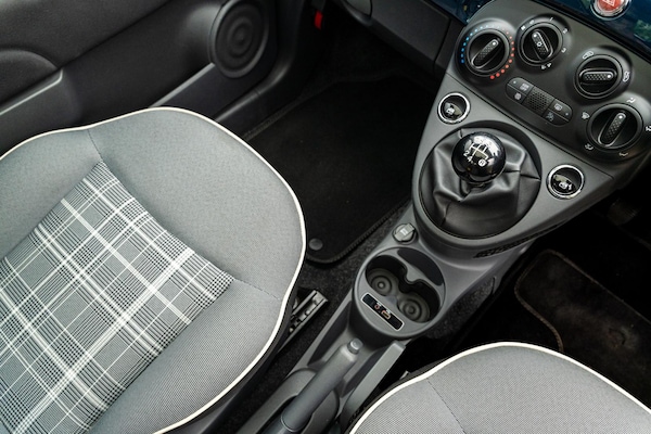 Used Fiat 500 2017 for sale - 75684800: Photo 48