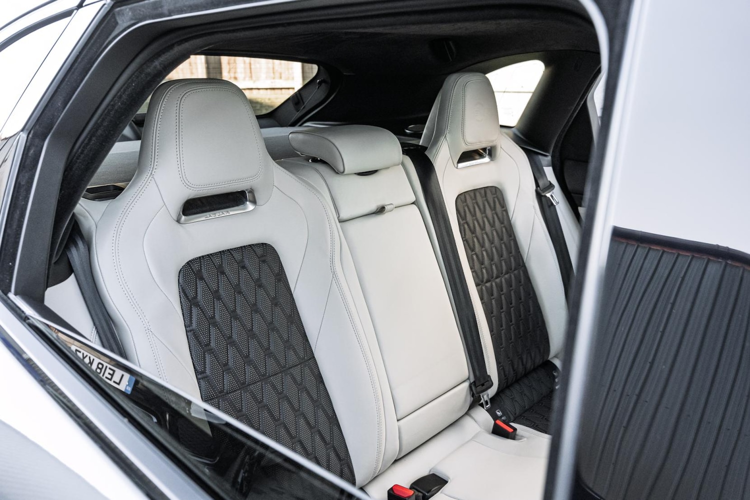 Used Jaguar F-Pace 2019 for sale - 77950892: Photo 45