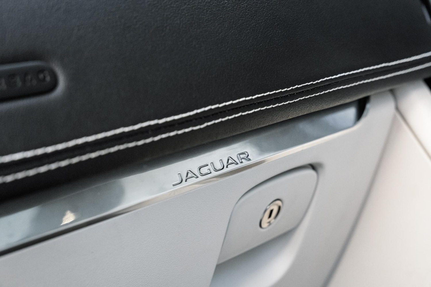 Used Jaguar F-Pace 2019 for sale - 77950892: Photo 63