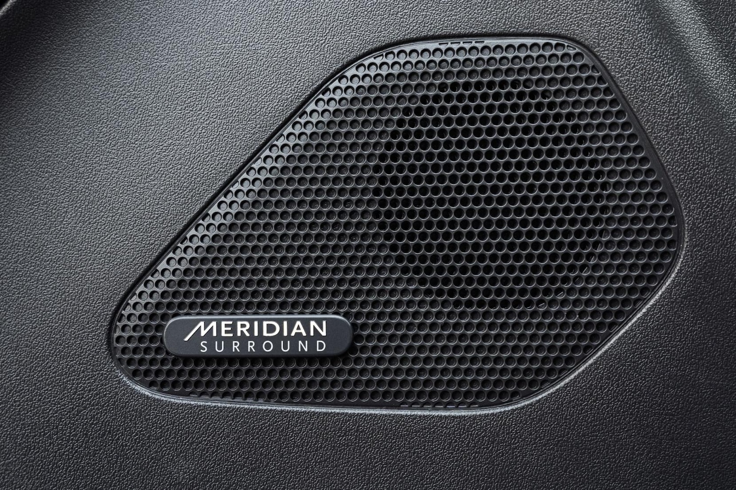 Used Jaguar F-Pace 2019 for sale - 77950892: Photo 65