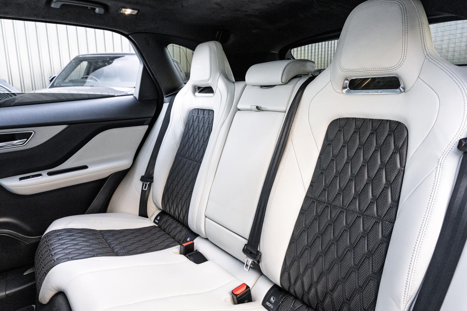 Used Jaguar F-Pace 2019 for sale - 77950892: Photo 68