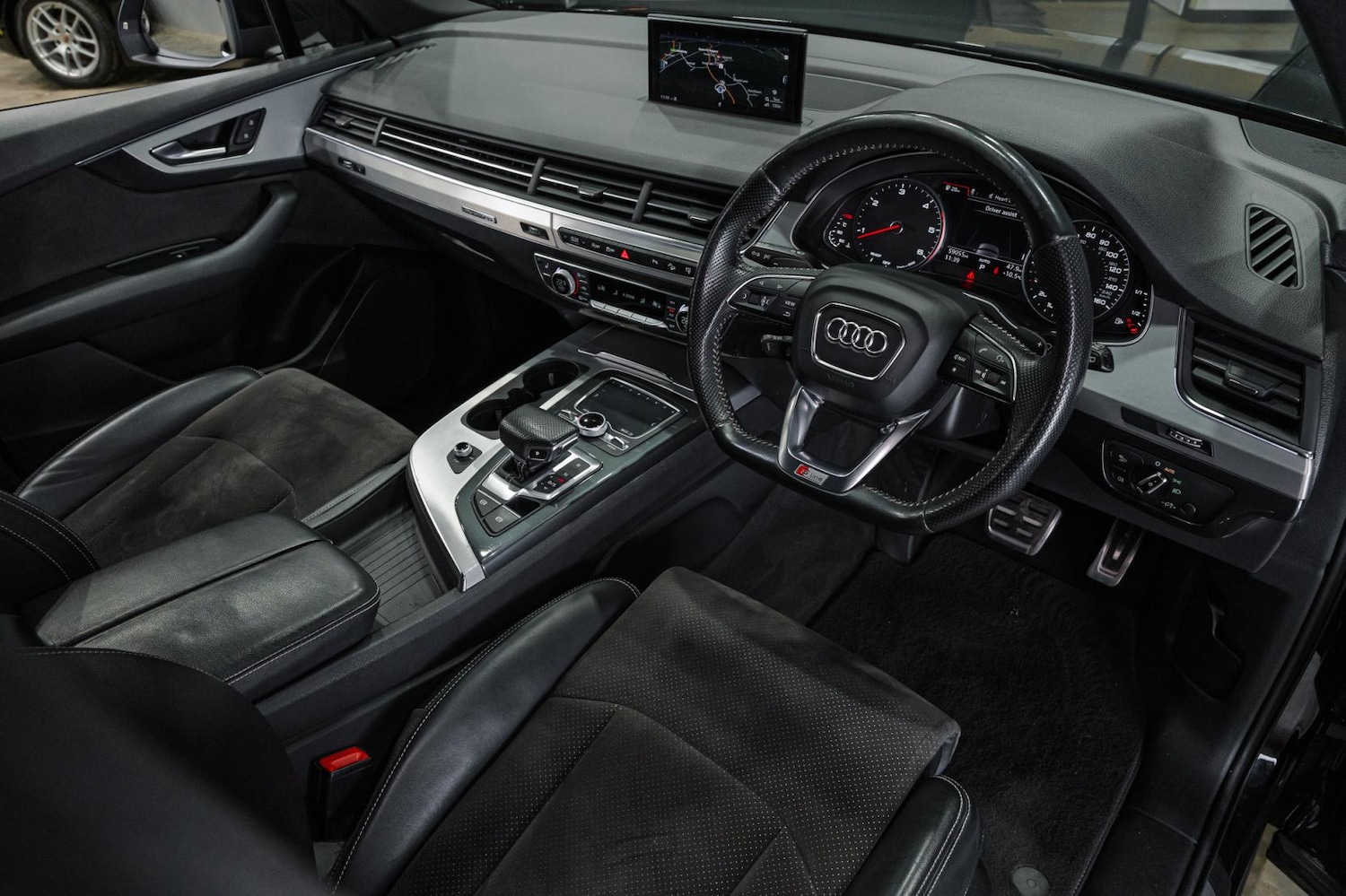 Used Audi Q7 2017 for sale - 77312481: Photo 30