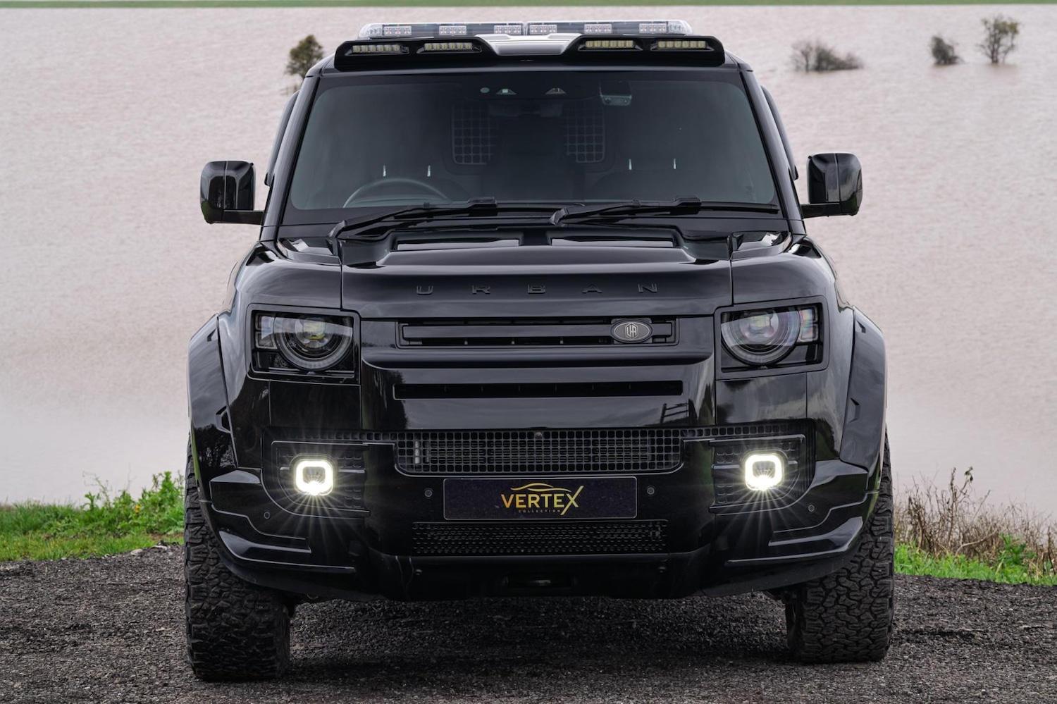 Used Land Rover Defender 2025 for sale - 77342978: Photo 2