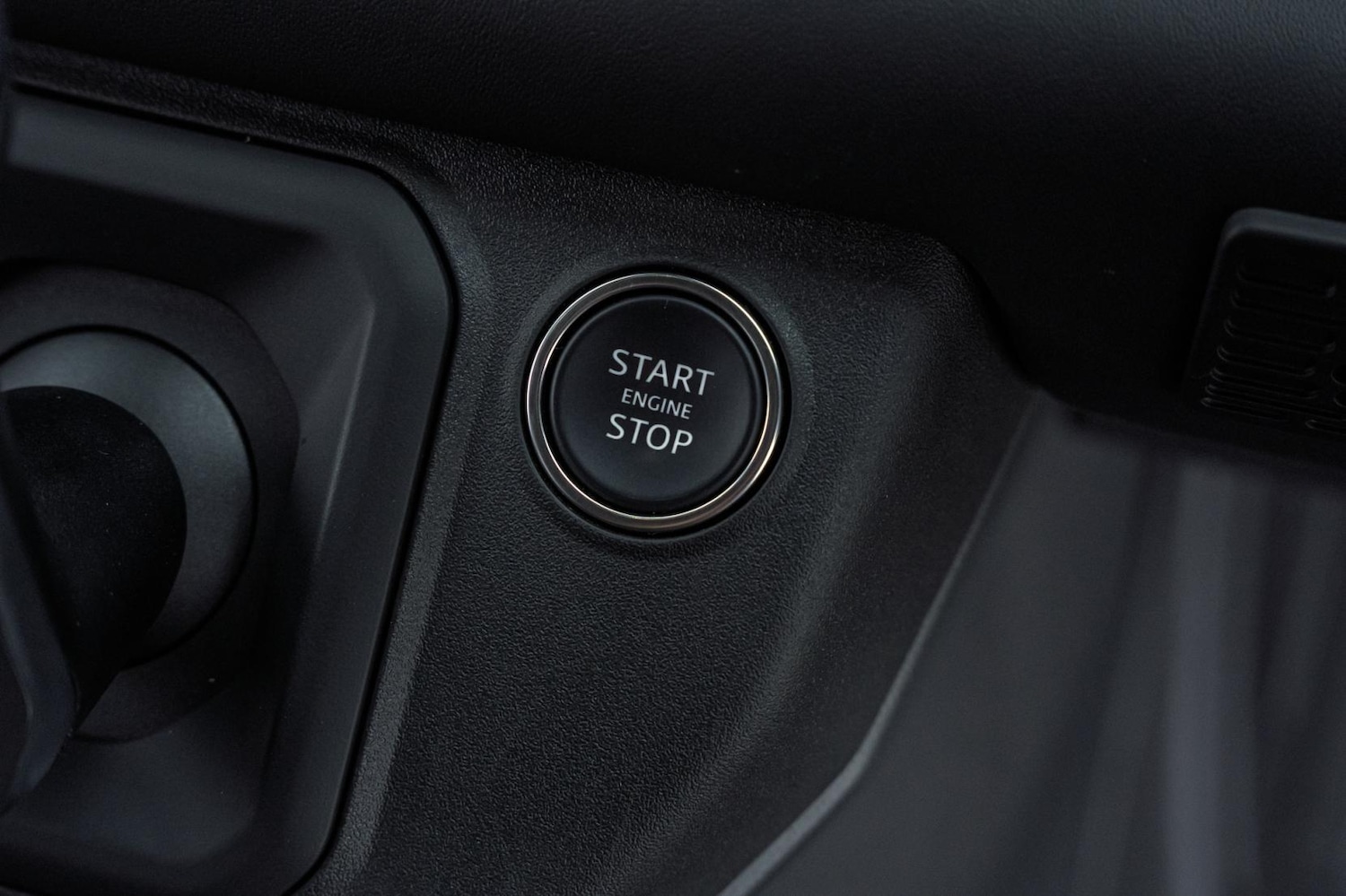 Used Land Rover Defender 2025 for sale - 77342978: Photo 56