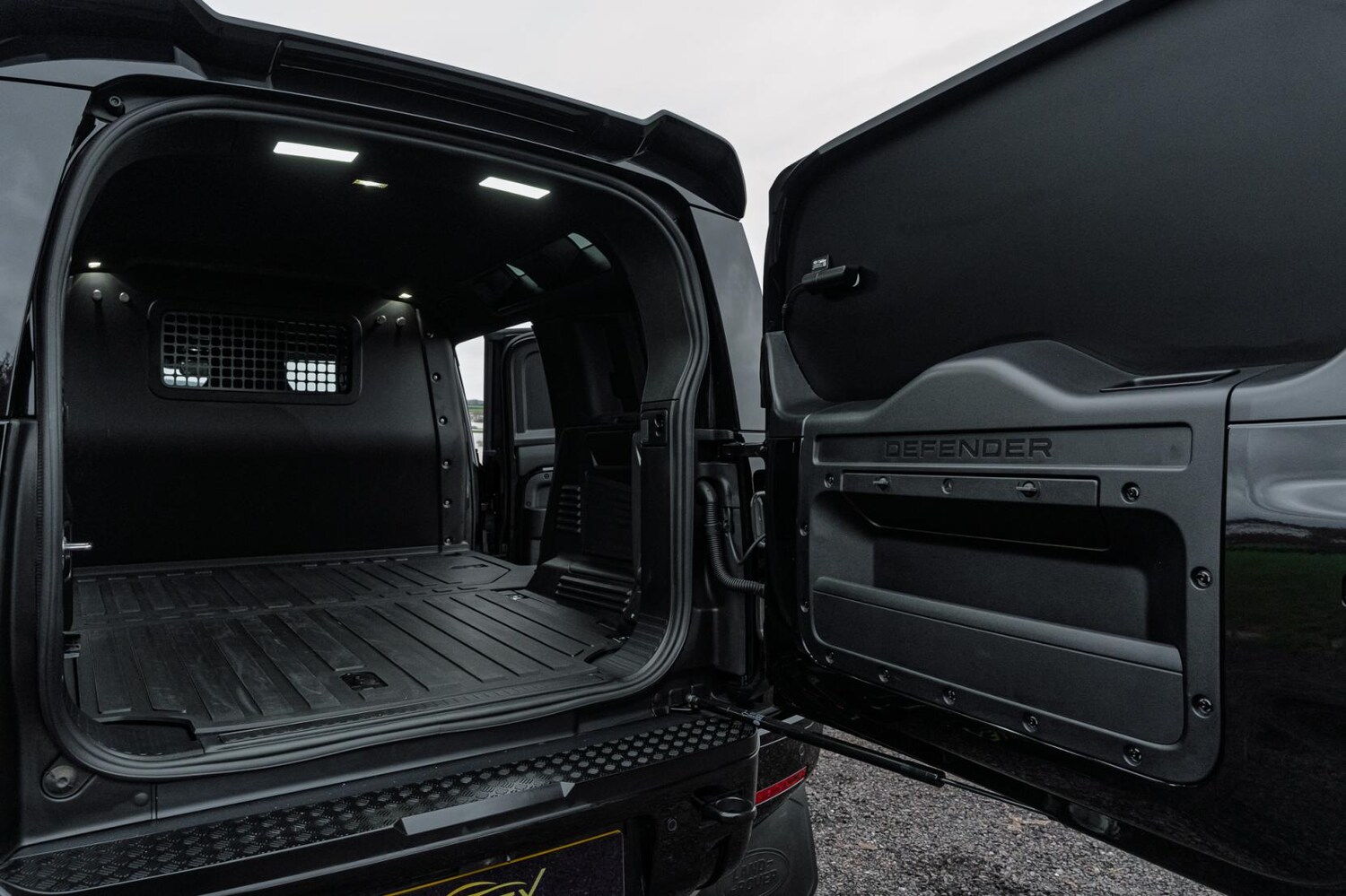 Used Land Rover Defender 2025 for sale - 77342978: Photo 78