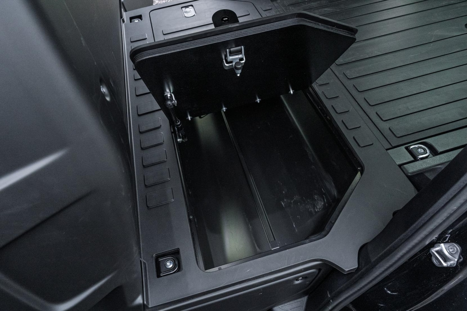 Used Land Rover Defender 2025 for sale - 77342978: Photo 83