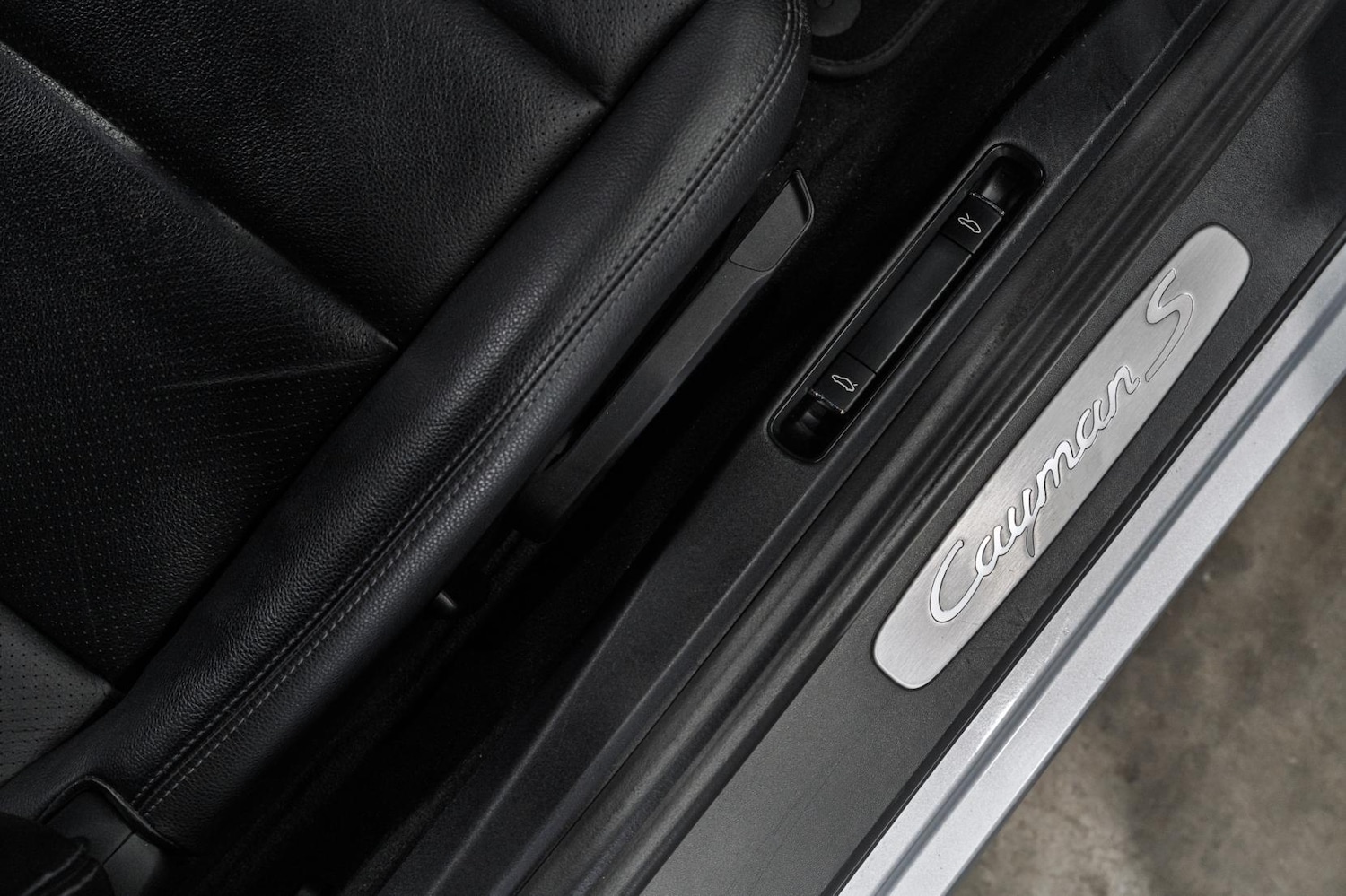 Used Porsche Cayman 2013 for sale - 77304027: Photo 43