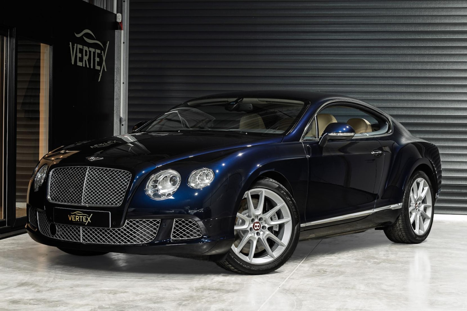 Used Bentley Continental 2012 for sale - 76590090: Photo 2