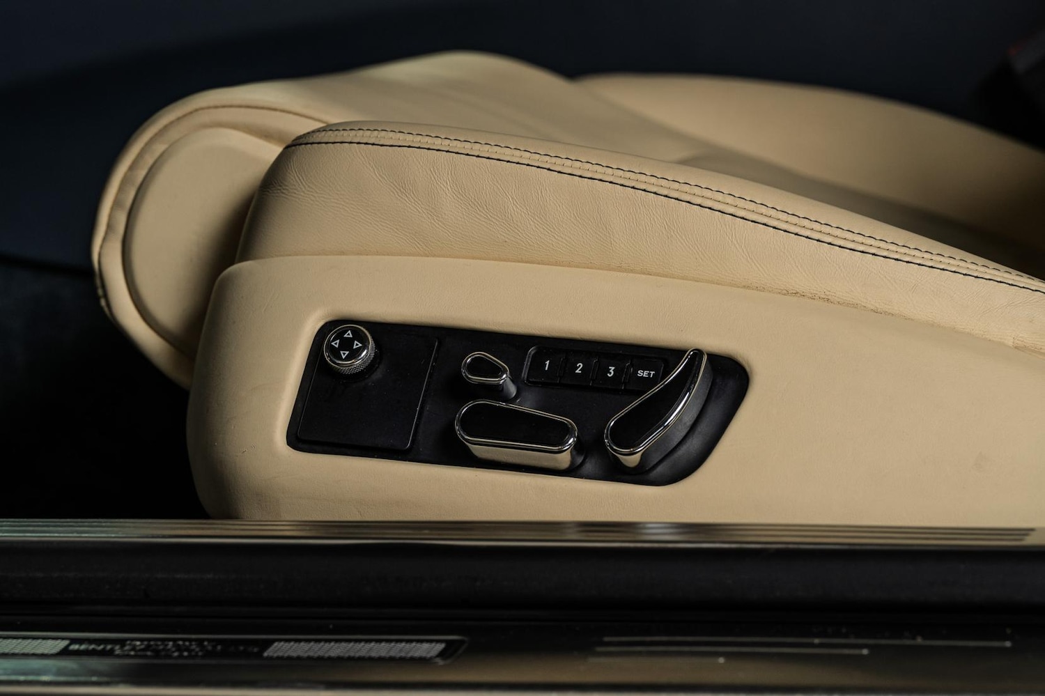 Used Bentley Continental 2012 for sale - 76590090: Photo 36