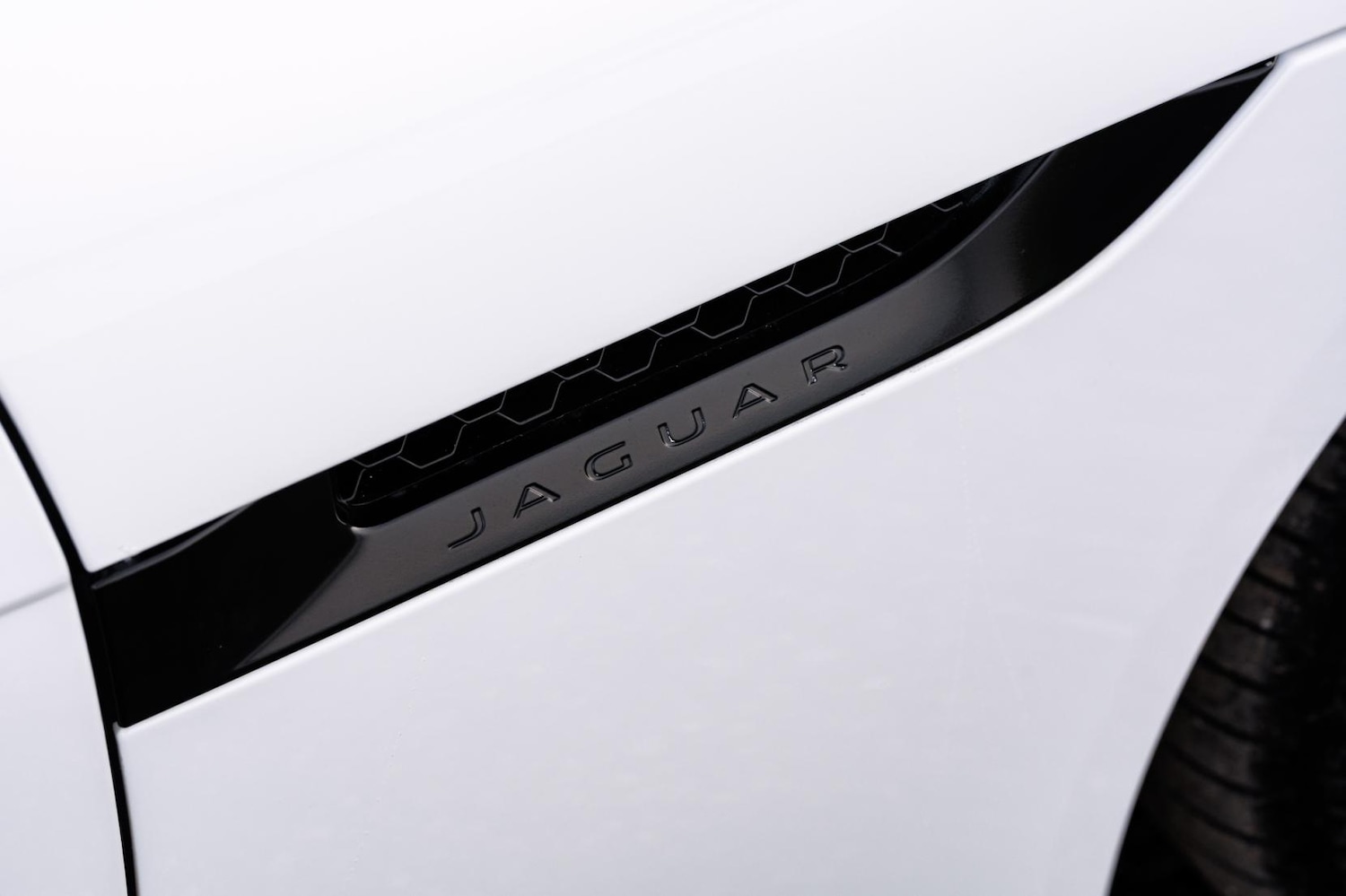 Used Jaguar F-Type 2014 for sale - 77581561: Photo 29