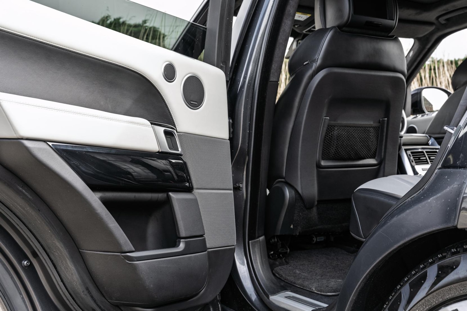 Used Land Rover Range Rover Sport 2016 for sale - 77891844: Photo 29