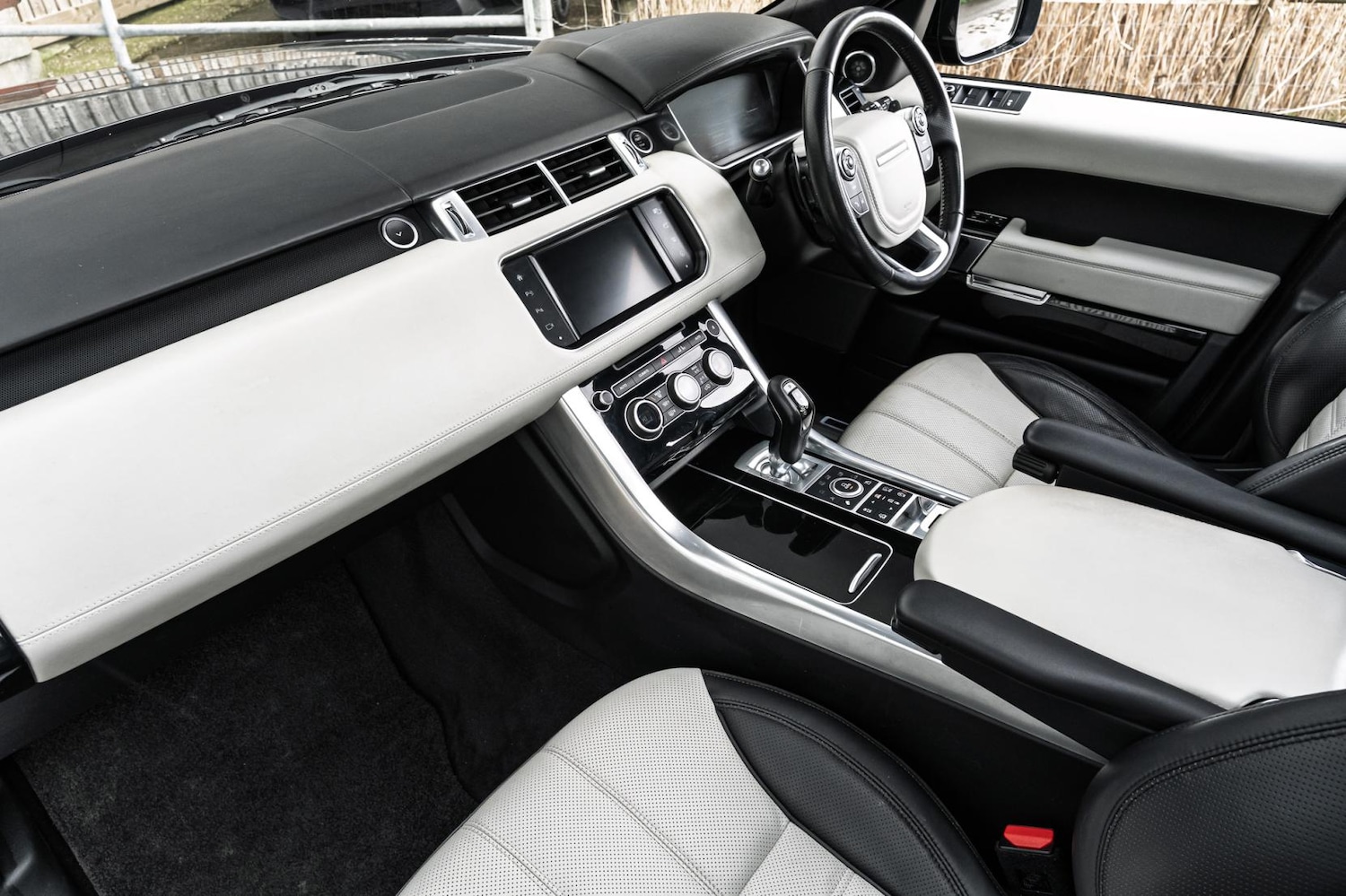 Used Land Rover Range Rover Sport 2016 for sale - 77891844: Photo 38