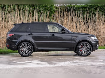 Used Land Rover Range Rover Sport 2016 for sale - 77891844: Photo