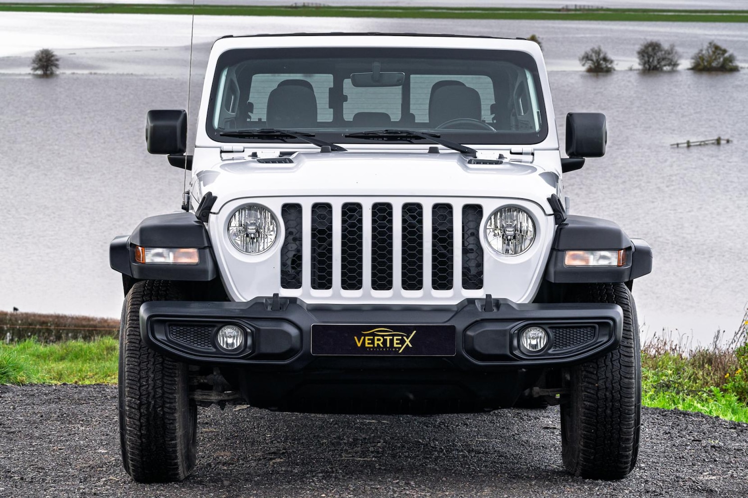 Used Jeep Gladiator 2024 for sale - 77063585: Photo 2