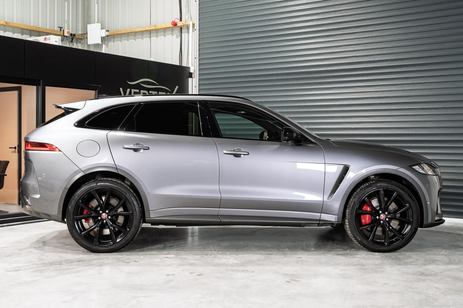 Used Jaguar F-Pace 2019 for sale - 76782124: Photo 35
