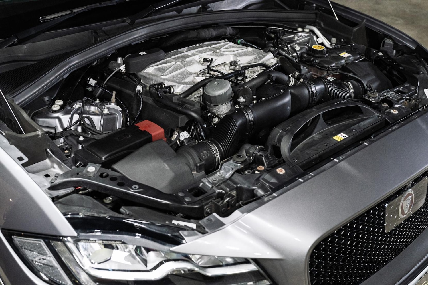 Used Jaguar F-Pace 2019 for sale - 76782124: Photo 46