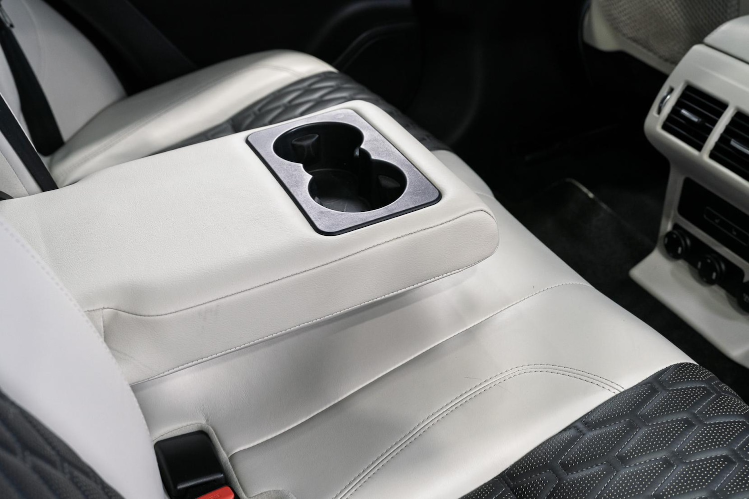 Used Jaguar F-Pace 2019 for sale - 76782124: Photo 83