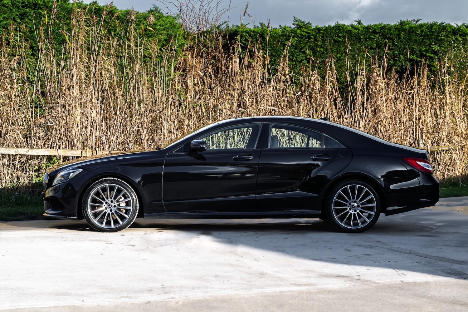 Used Mercedes-Benz CLS 2017 for sale - 76835181: Photo 3