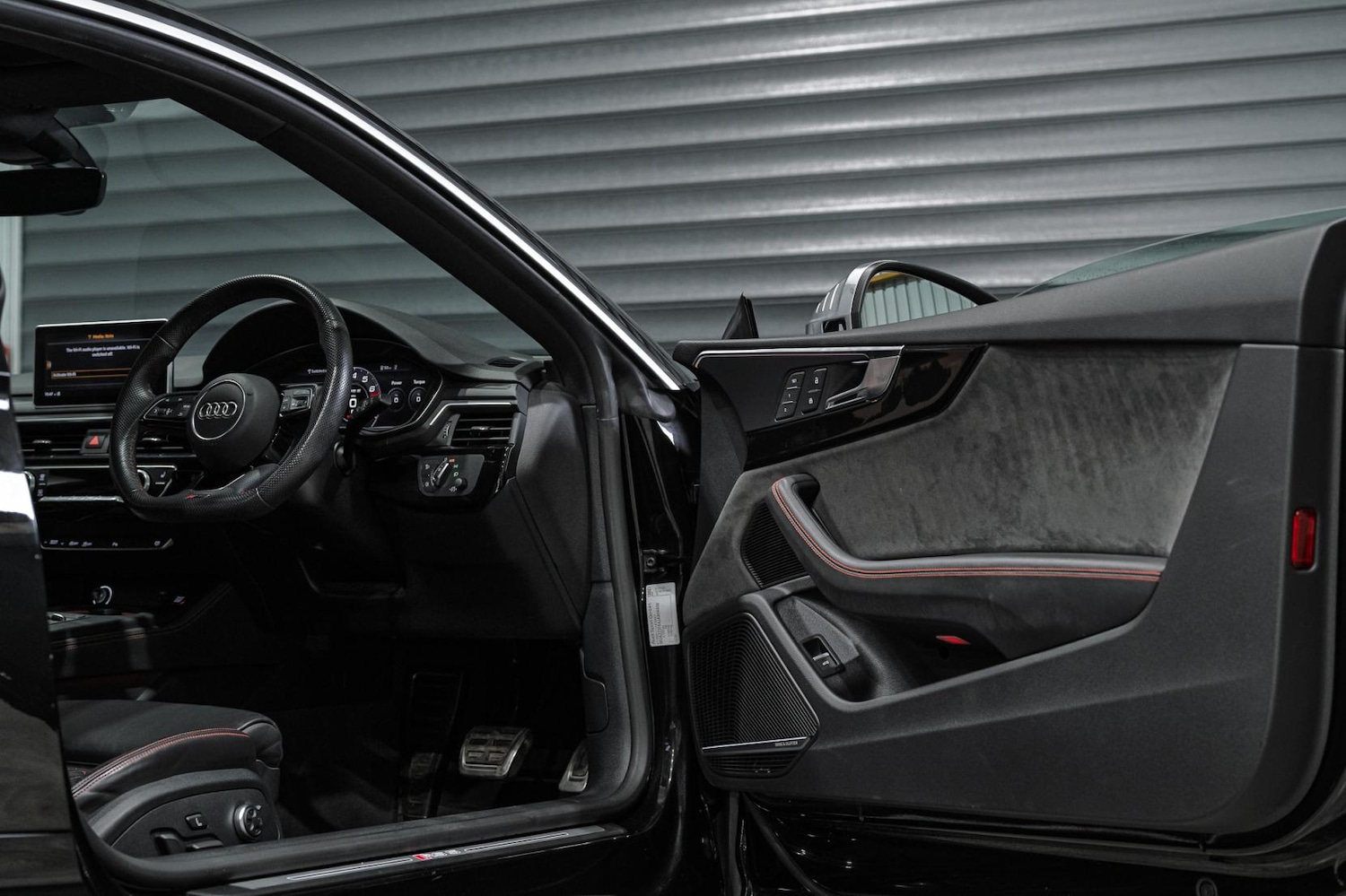 Used Audi RS5 2018 for sale - 76847345: Photo 34