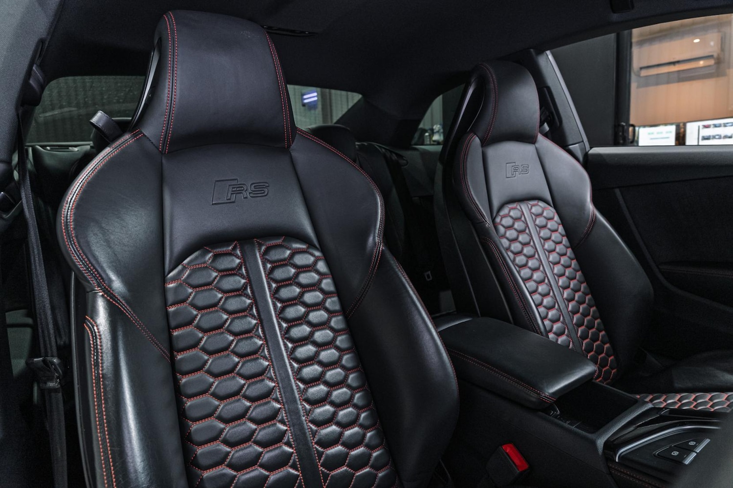 Used Audi RS5 2018 for sale - 76847345: Photo 54