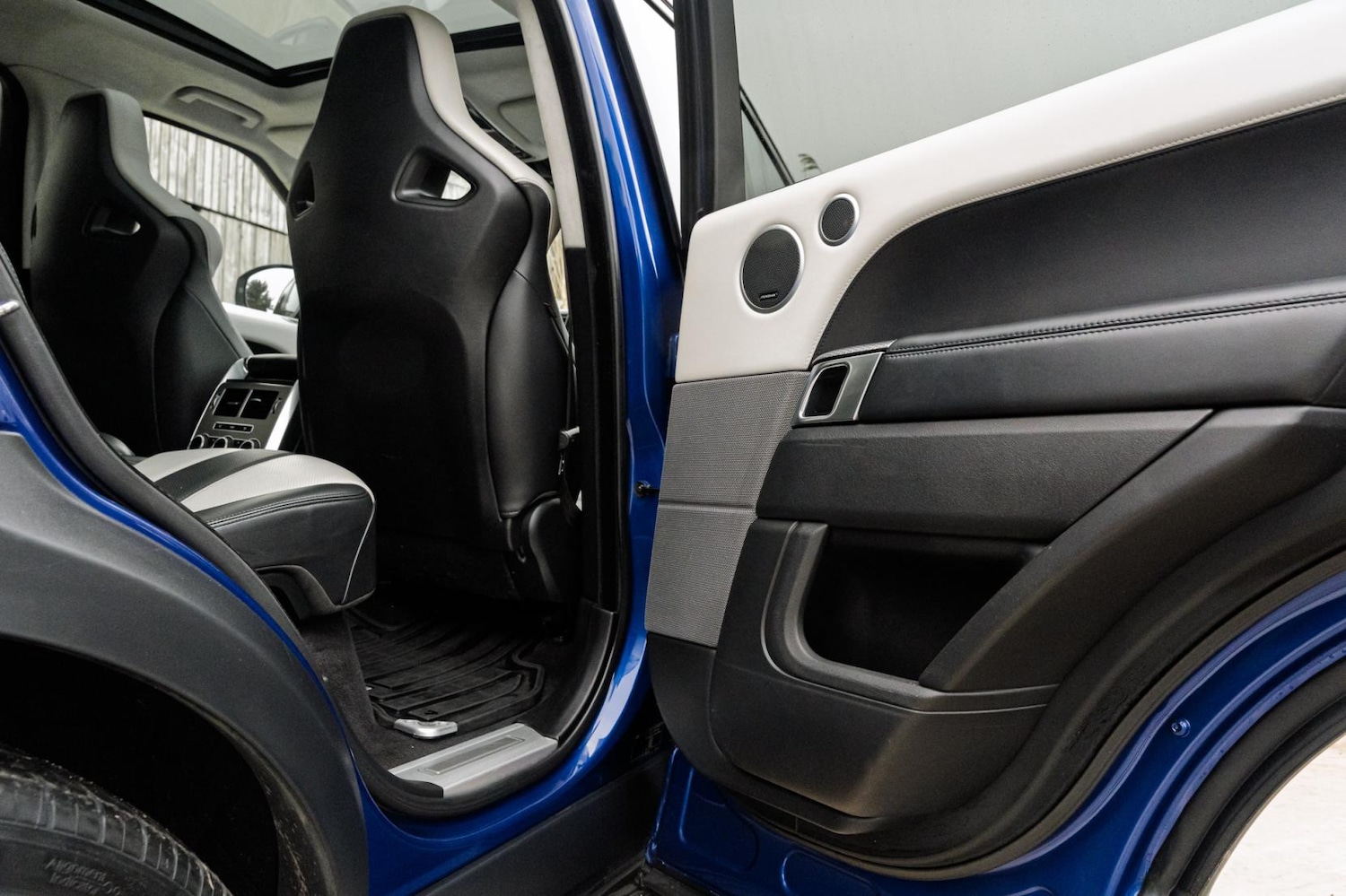 Used Land Rover Range Rover Sport 2016 for sale - 77385608: Photo 39