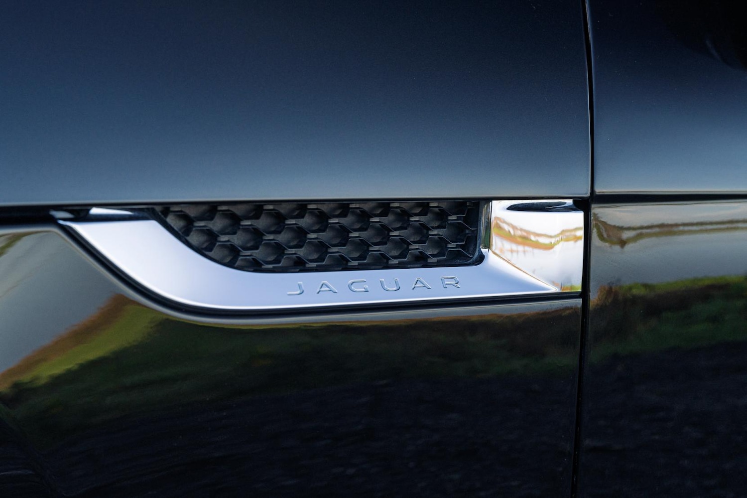 Used Jaguar F-Type 2014 for sale - 77005941: Photo 20