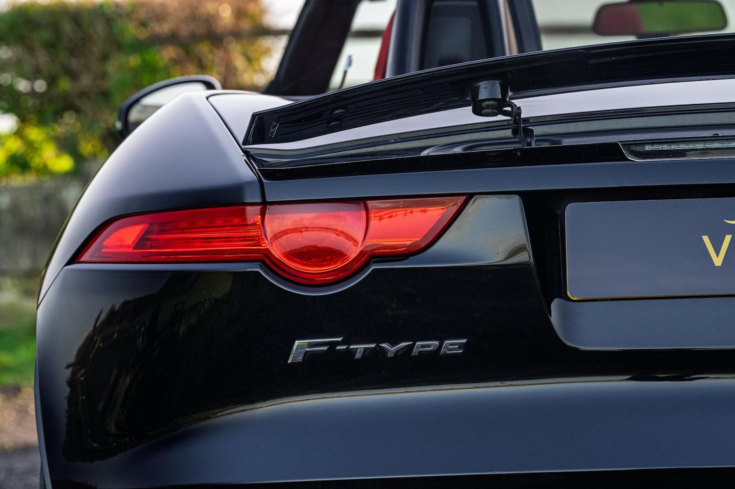 Used Jaguar F-Type 2014 for sale - 77005941: Photo 27