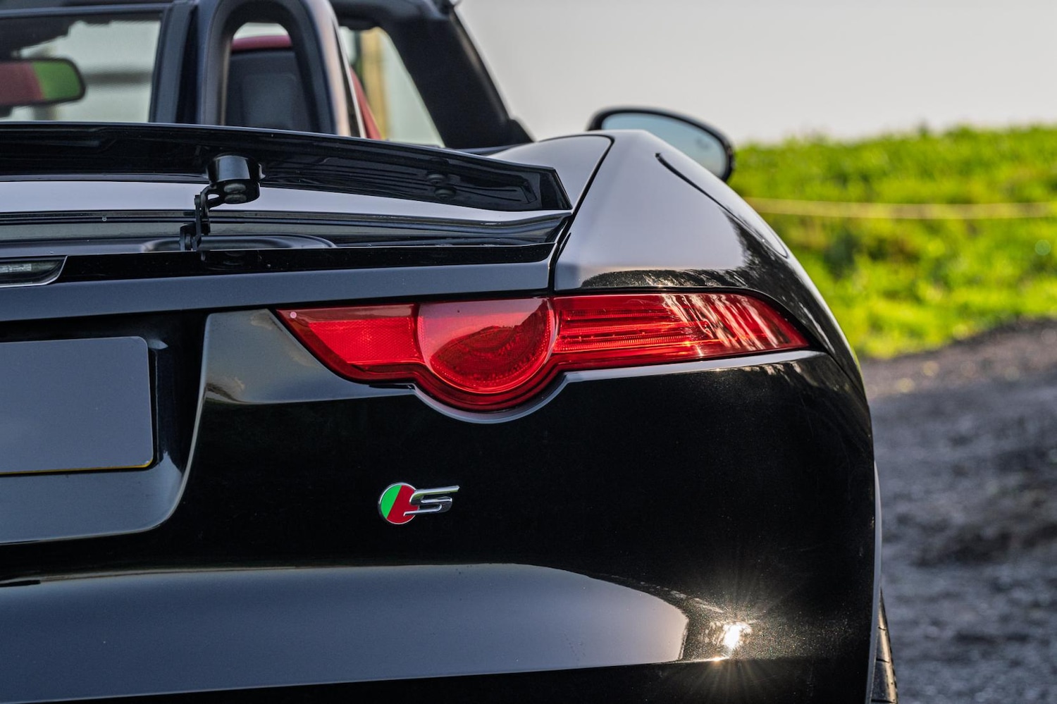 Used Jaguar F-Type 2014 for sale - 77005941: Photo 28