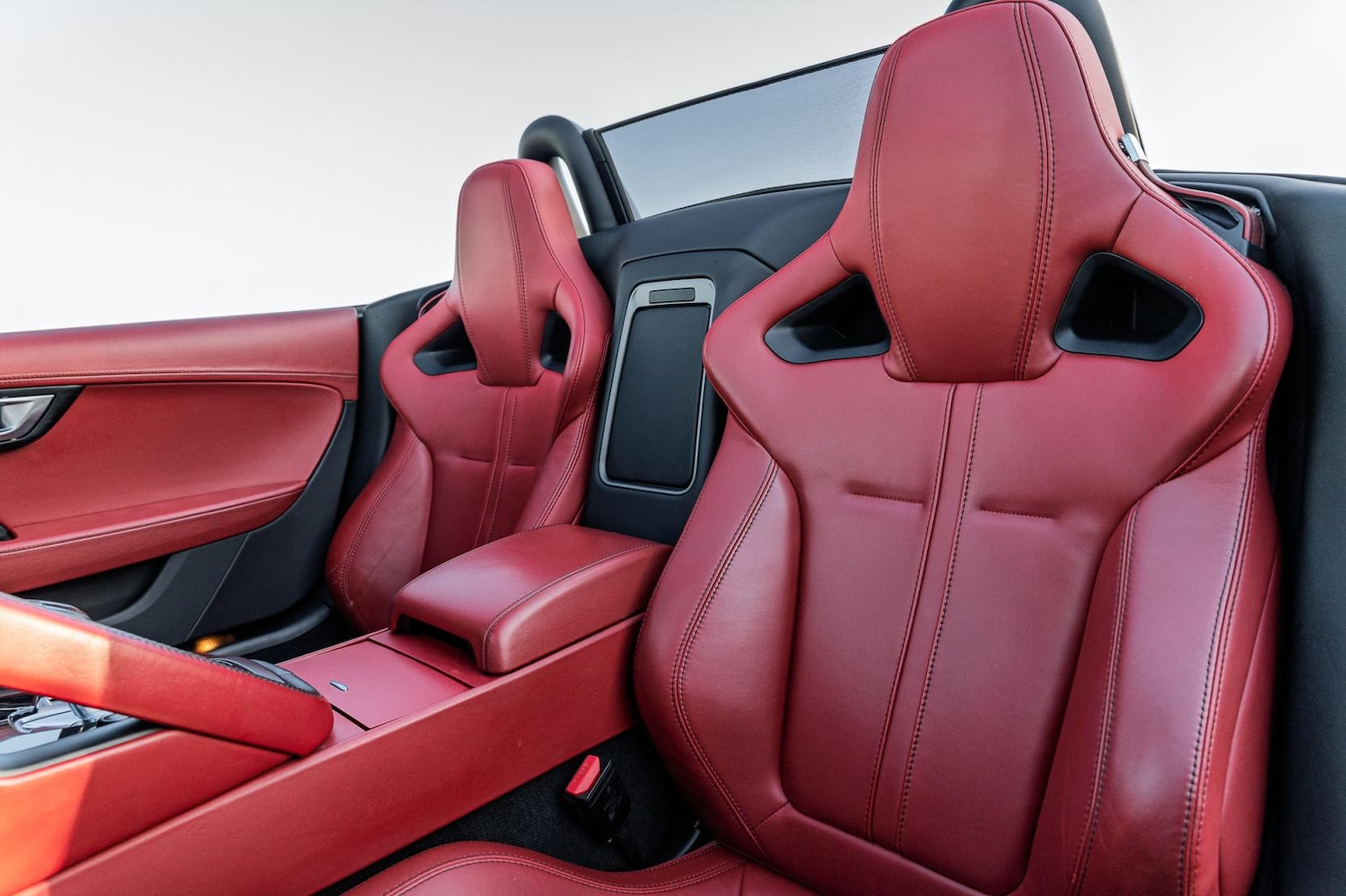 Used Jaguar F-Type 2014 for sale - 77005941: Photo 48