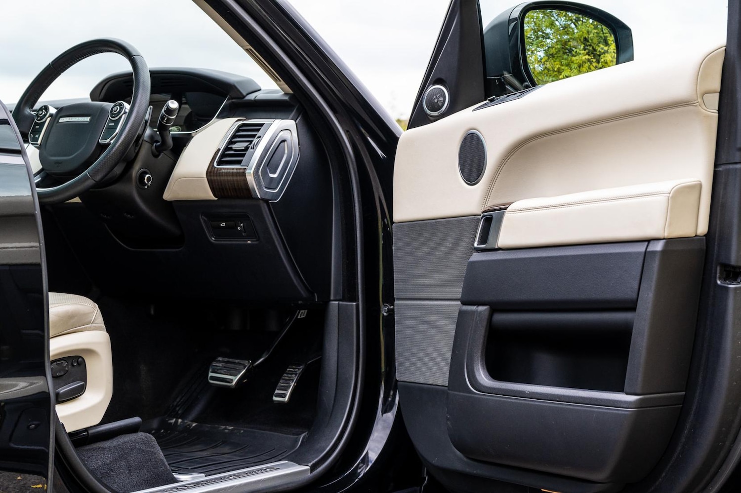 Used Land Rover Range Rover Sport 2015 for sale - 76312669: Photo 42