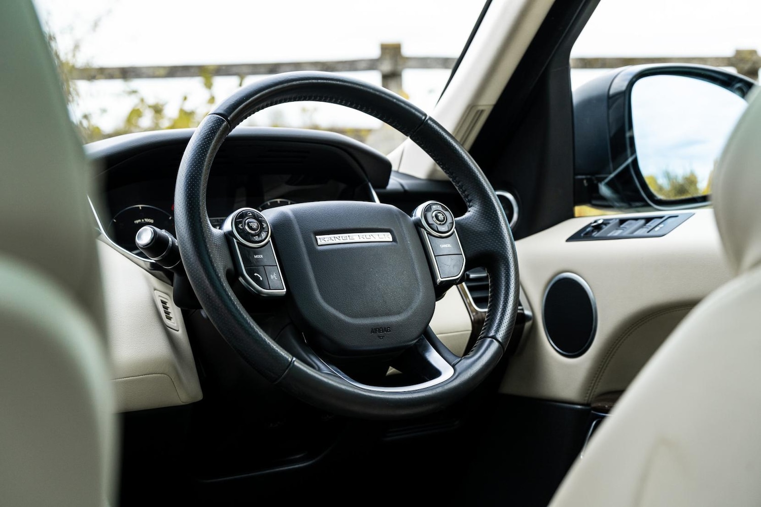 Used Land Rover Range Rover Sport 2015 for sale - 76312669: Photo 51
