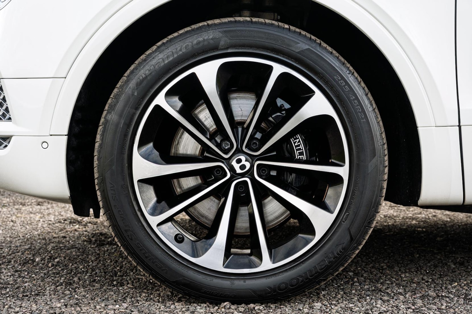 Used Bentley Bentayga 2017 for sale - 77622942: Photo 23